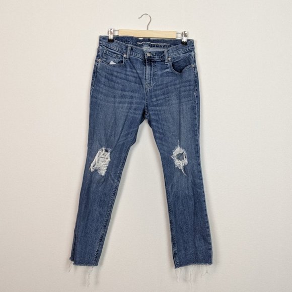 Old Navy Denim - Old Navy Mid-Rise Boyfriend Straight Gibson Jeans